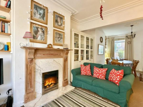 Near city centre with parking located off Bishopthorpe Road